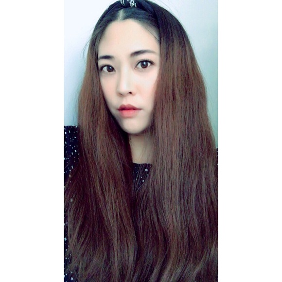 Meet your Posher, Mina - Picture 1 of 1